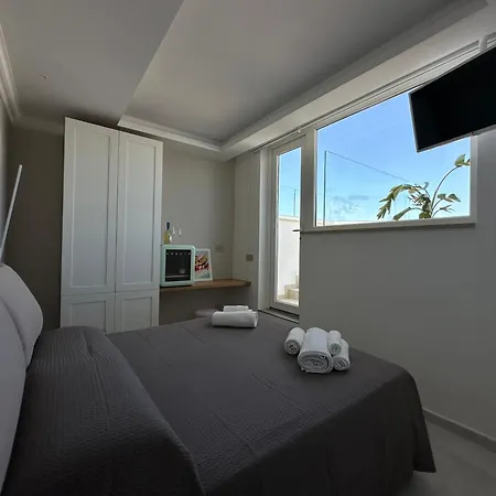 Guest house St. Mary - Panoramic & Terrace Santa Maria al Bagno