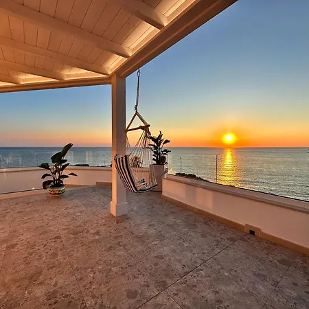St. Mary - Panoramic & Terrace Guest house